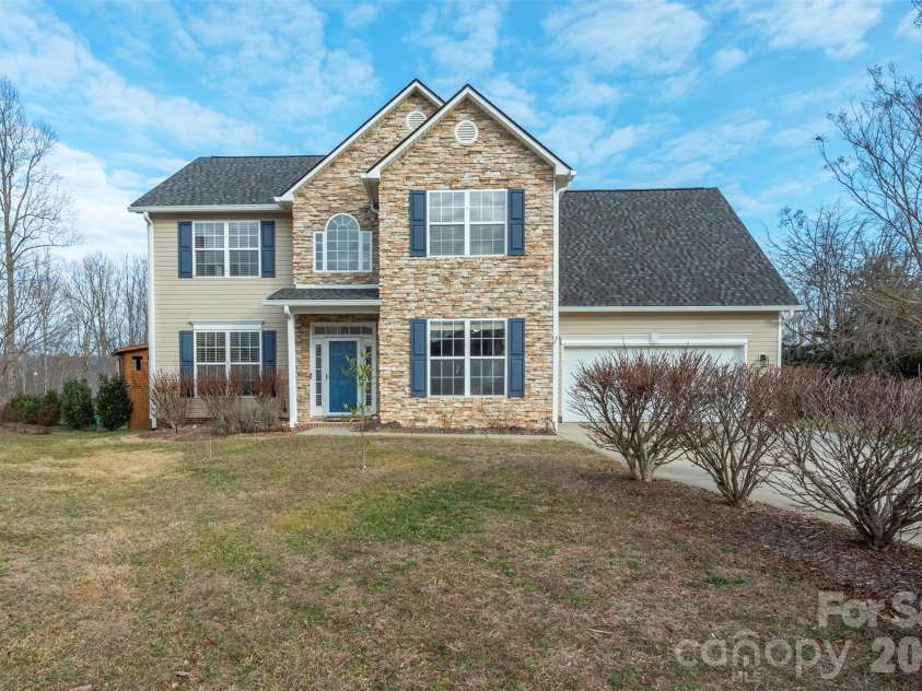 53 Stone River Drive, Asheville, NC 28804.  MLS# CAR4342463, YatesRealty ID 6239. Front View 53 Stone River!