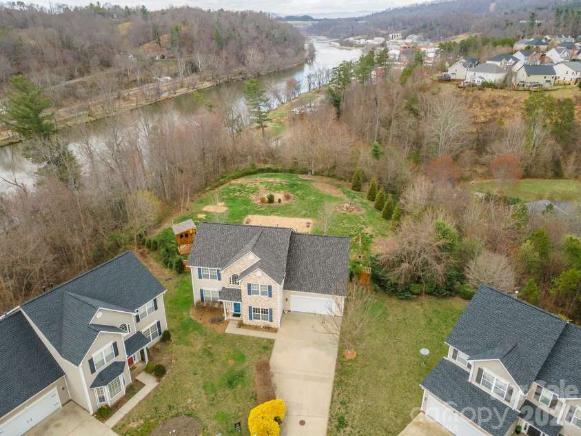 53 Stone River Drive, Asheville, NC 28804.  MLS# CAR4342463, YatesRealty ID 6239. Long Range Views