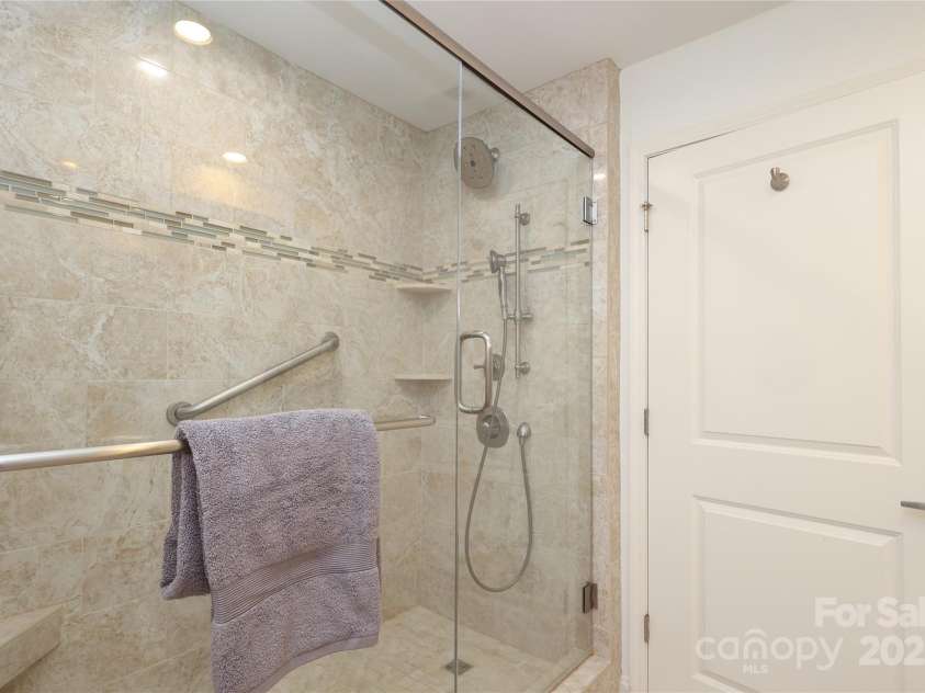 721 Governor Morrison Street, Charlotte, NC 28211.  MLS# CAR4253378, YatesRealty ID 624. Large walk-in shower