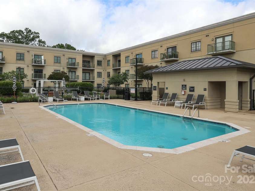 721 Governor Morrison Street, Charlotte, NC 28211.  MLS# CAR4253378, YatesRealty ID 624. Pool