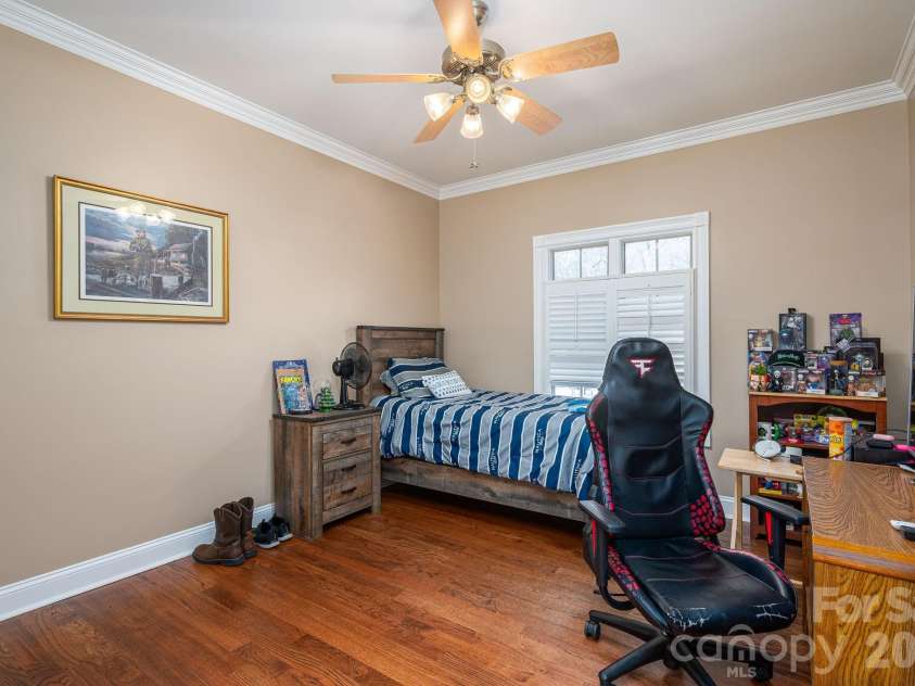 109 Wright Road, Kings Mountain, NC 28086.  MLS# CAR4354104, YatesRealty ID 6240. 3RD BEDROOM