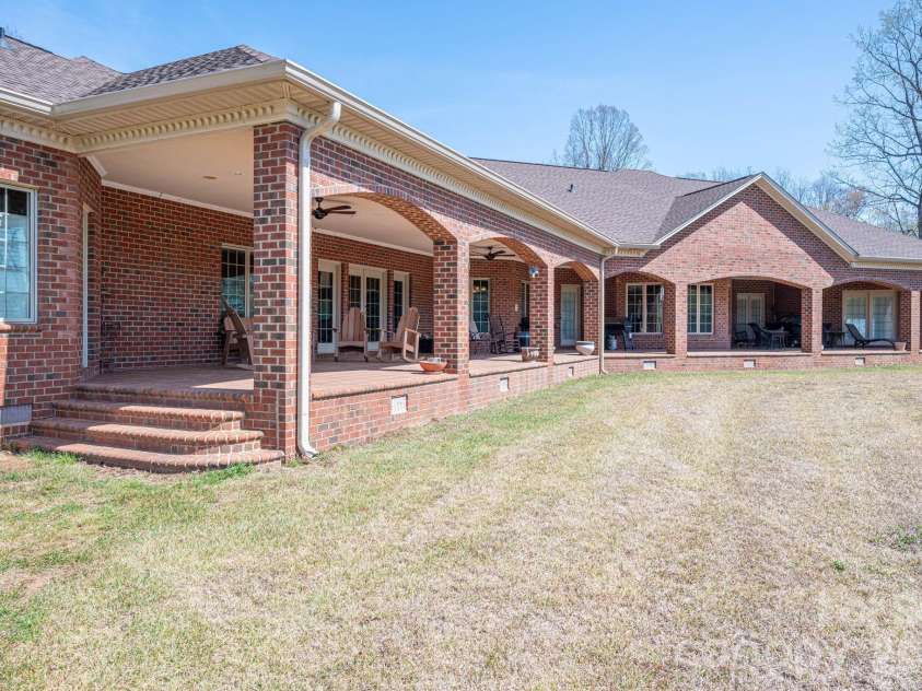 109 Wright Road, Kings Mountain, NC 28086.  MLS# CAR4354104, YatesRealty ID 6240. BACK OF HOUSE