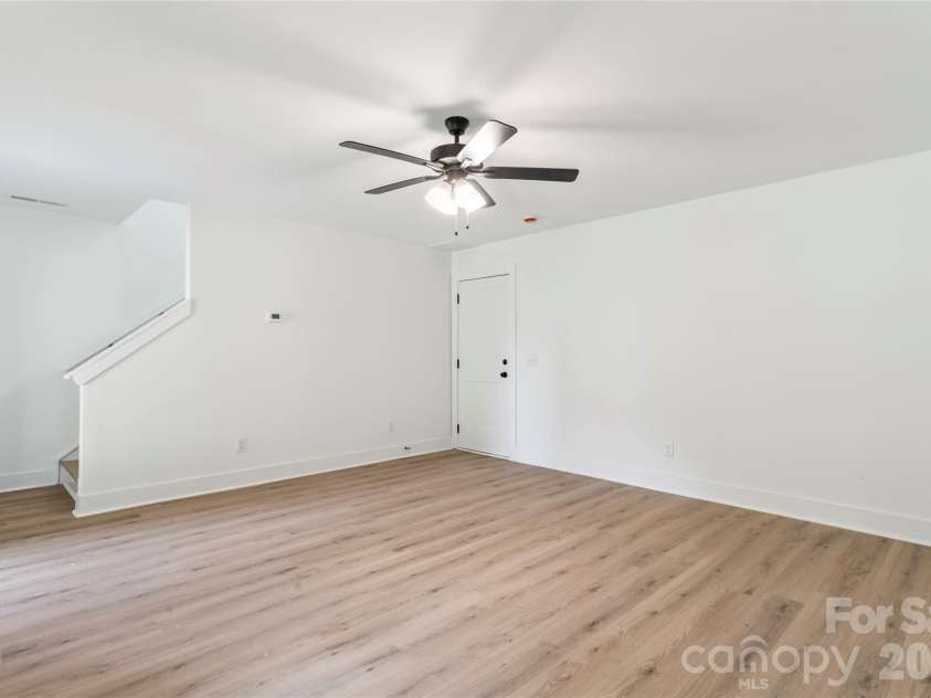 410 Bogue Drive, Fort Mill, SC 29708.  MLS# CAR4304369, YatesRealty ID 6242. 