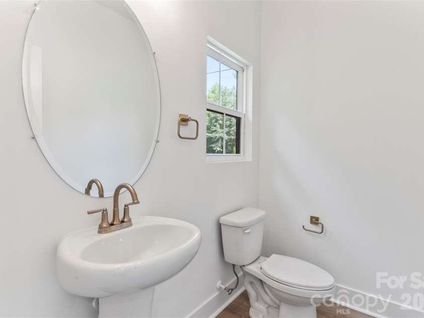 410 Bogue Drive, Fort Mill, SC 29708.  MLS# CAR4304369, YatesRealty ID 6242. 