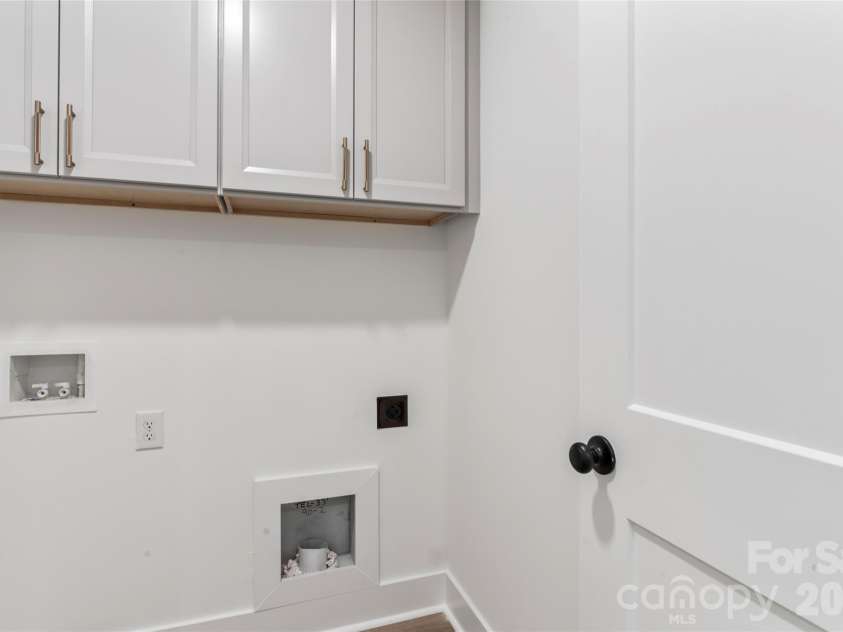 410 Bogue Drive, Fort Mill, SC 29708.  MLS# CAR4304369, YatesRealty ID 6242. 