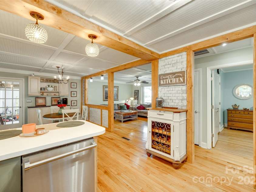 504 Amon Lane, Pineville, NC 28134.  MLS# CAR4263309, YatesRealty ID 6243. 