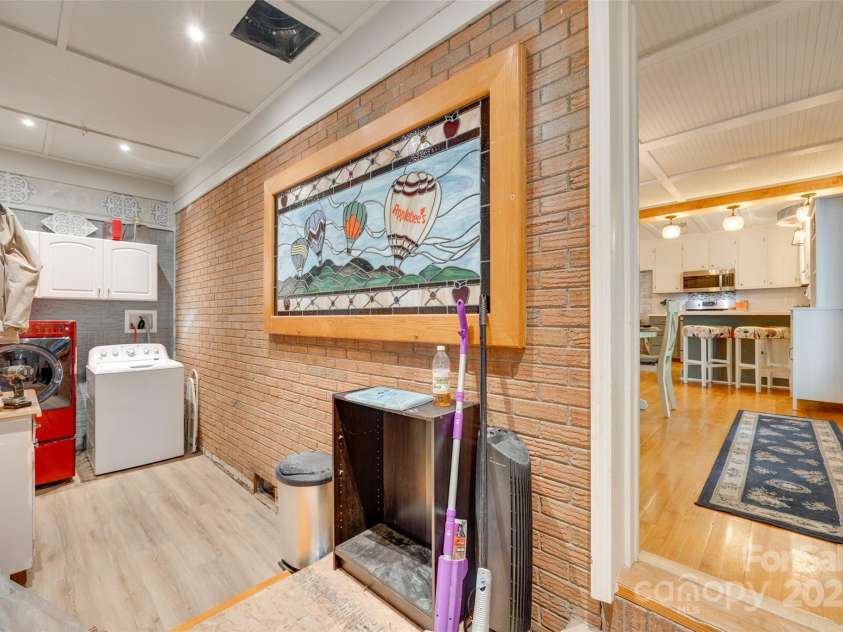 504 Amon Lane, Pineville, NC 28134.  MLS# CAR4263309, YatesRealty ID 6243. Laundry Room