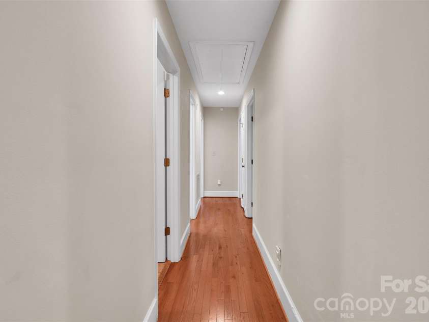 10311 Stonemede Lane, Matthews, NC 28105.  MLS# CAR4359875, YatesRealty ID 6244. 