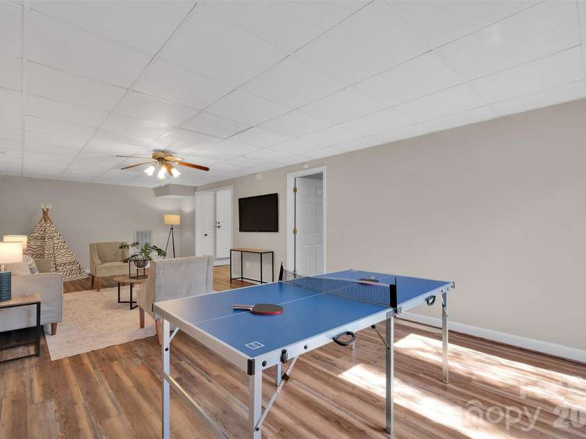 10311 Stonemede Lane, Matthews, NC 28105.  MLS# CAR4359875, YatesRealty ID 6244. 