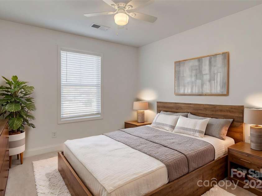 2337 Haile Street, Camden, SC 29020.  MLS# CAR4227974, YatesRealty ID 6244. 