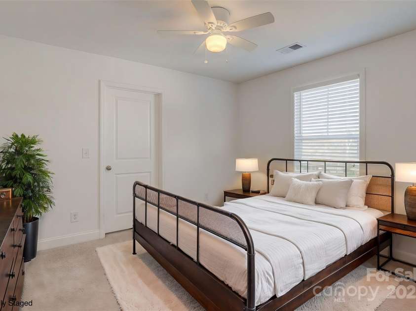 2337 Haile Street, Camden, SC 29020.  MLS# CAR4227974, YatesRealty ID 6244. 