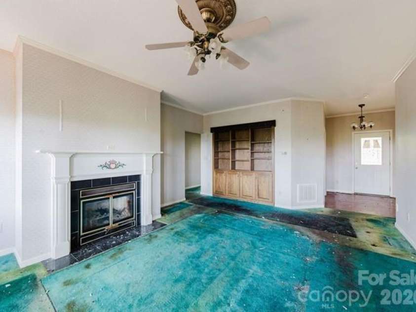 300 Serenity Trail, Rosman, NC 28772.  MLS# CAR4343470, YatesRealty ID 6245. 
