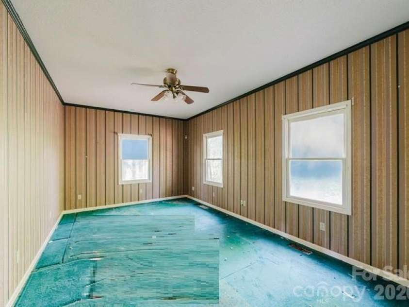 300 Serenity Trail, Rosman, NC 28772.  MLS# CAR4343470, YatesRealty ID 6245. 