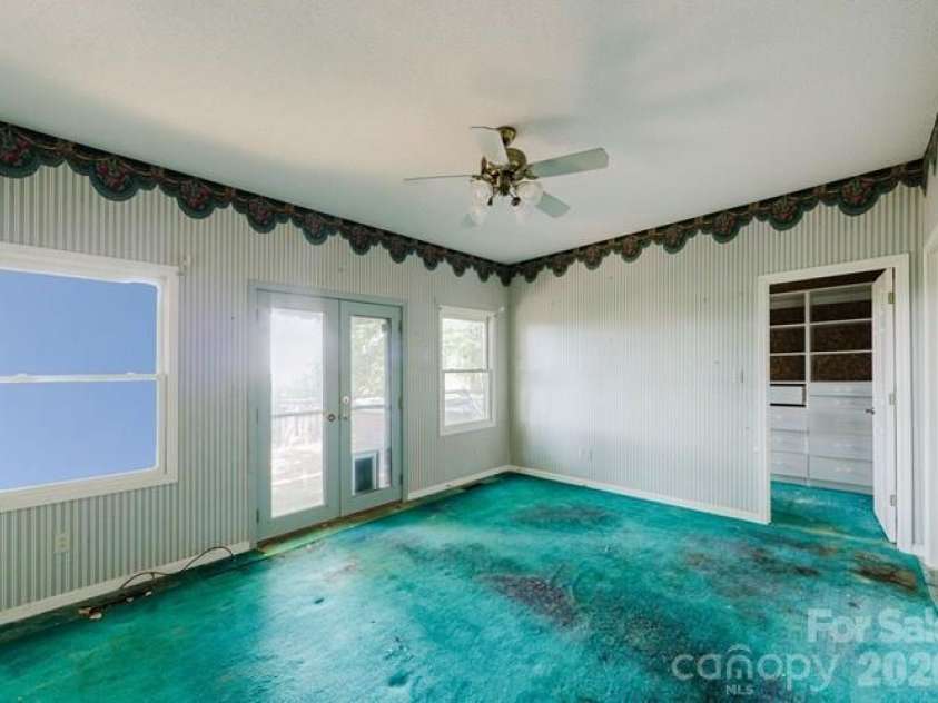300 Serenity Trail, Rosman, NC 28772.  MLS# CAR4343470, YatesRealty ID 6245. 