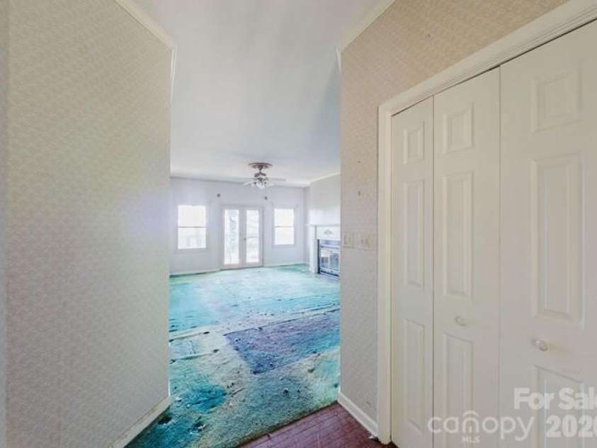 300 Serenity Trail, Rosman, NC 28772.  MLS# CAR4343470, YatesRealty ID 6245. 