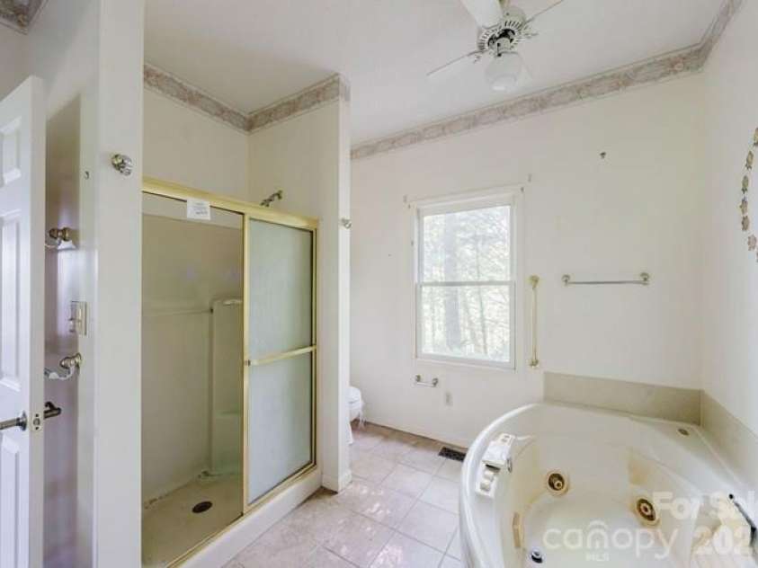 300 Serenity Trail, Rosman, NC 28772.  MLS# CAR4343470, YatesRealty ID 6245. 
