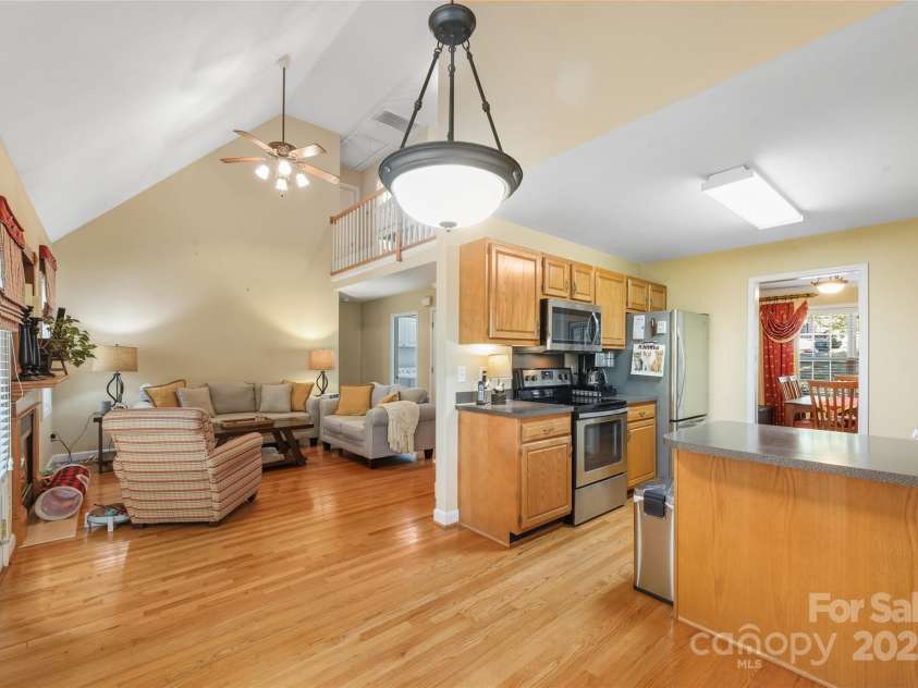 269 Fryling Avenue, Concord, NC 28025.  MLS# CAR4311913, YatesRealty ID 6246. Great open floor plan with just enough division for the kitchen. 