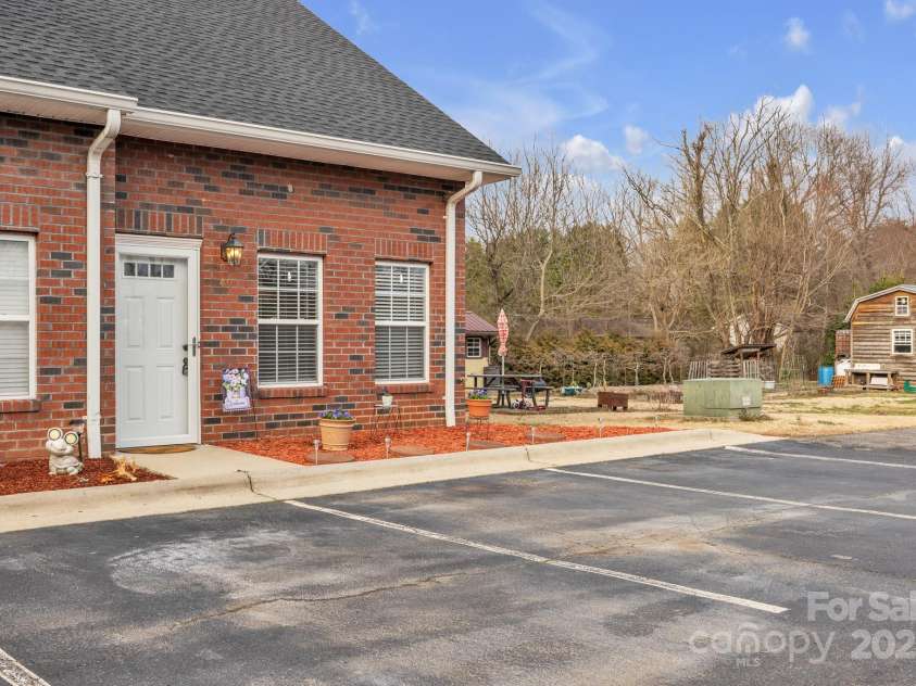 49 Orchard Trace Court, Taylorsville, NC 28681.  MLS# CAR4231865, YatesRealty ID 6246. 