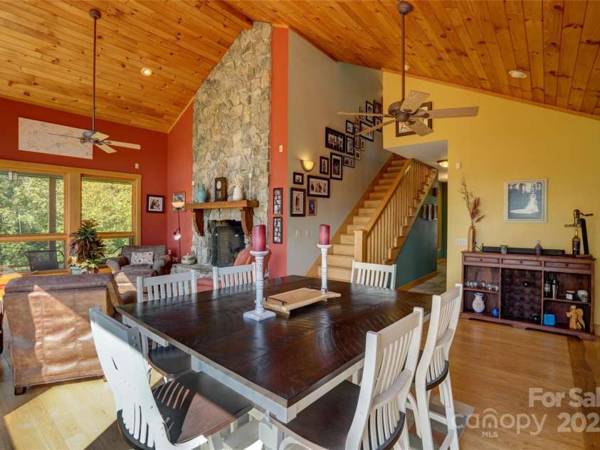425 Sawmill Creek Road, Bryson City, NC 28713.  MLS# CAR4234274, YatesRealty ID 6247. 
