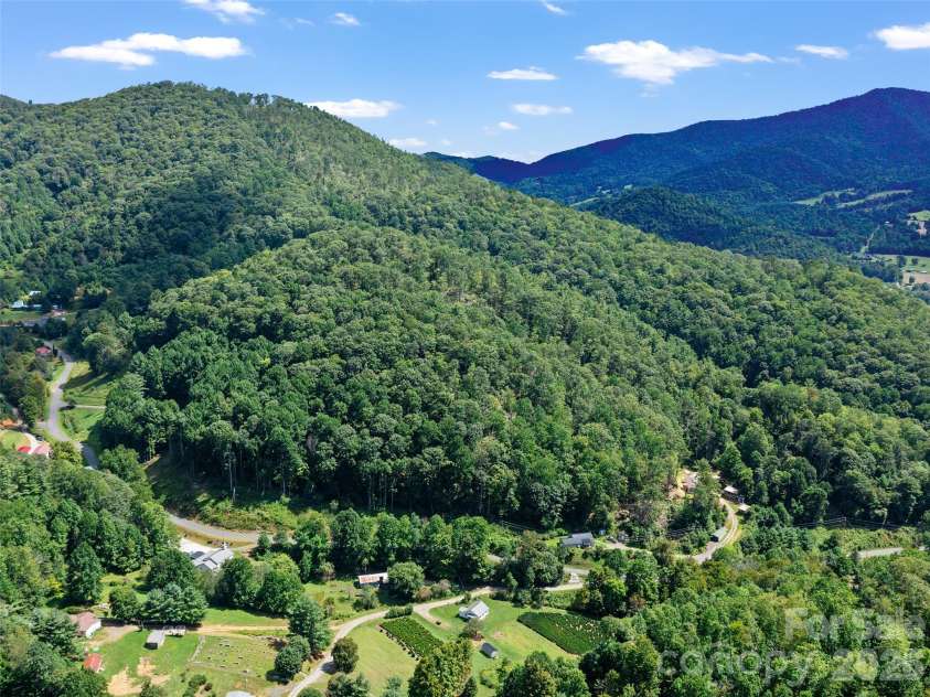 710 Greasy Creek Road, Bakersville, NC 28705.  MLS# CAR4297477, YatesRealty ID 6247. 