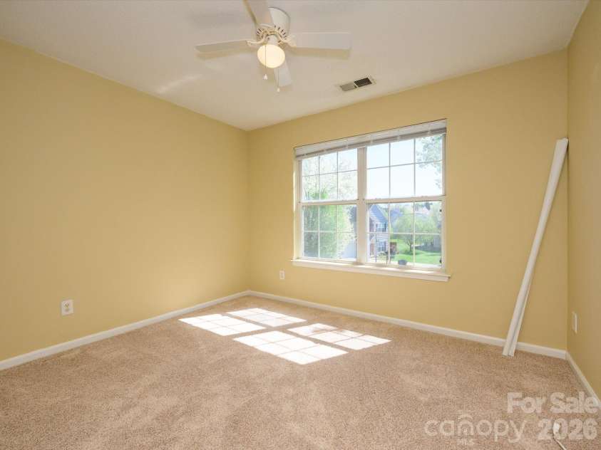 8625 Galena View Drive, Charlotte, NC 28269.  MLS# CAR4356908, YatesRealty ID 6248. 