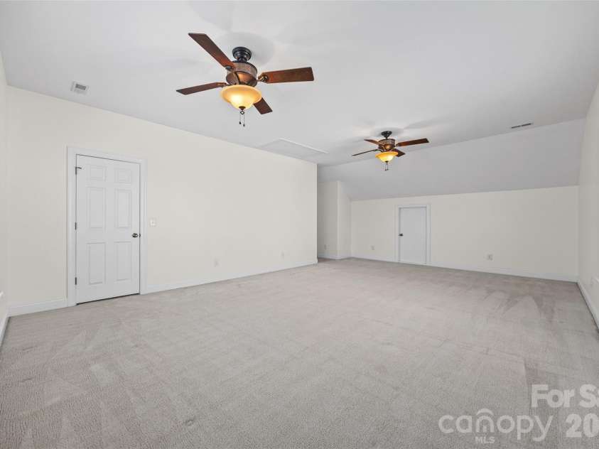 4042 Sunset Ridge Drive, Rock Hill, SC 29732.  MLS# CAR4347059, YatesRealty ID 6249. Bonus room