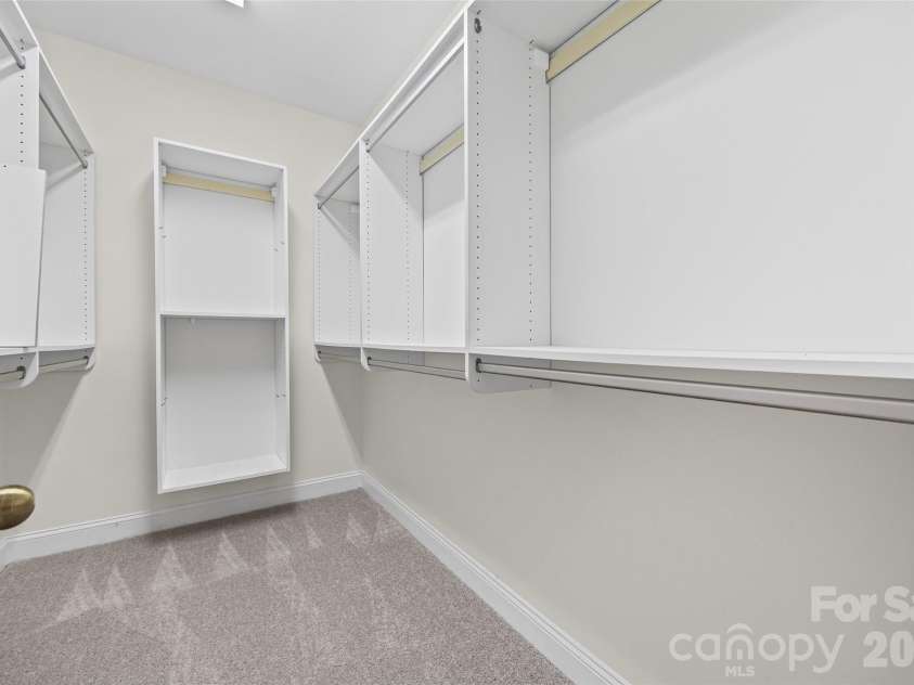 4042 Sunset Ridge Drive, Rock Hill, SC 29732.  MLS# CAR4347059, YatesRealty ID 6249. Primary walk-in closet