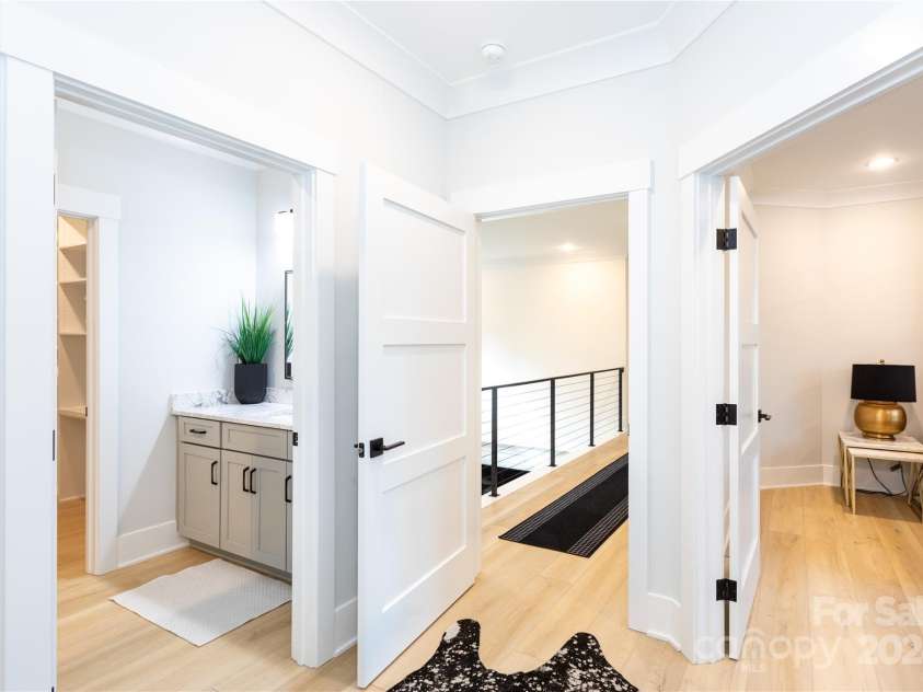 124 Direct Drive, Mooresville, NC 28117.  MLS# CAR4202552, YatesRealty ID 625. Entrance to suite.