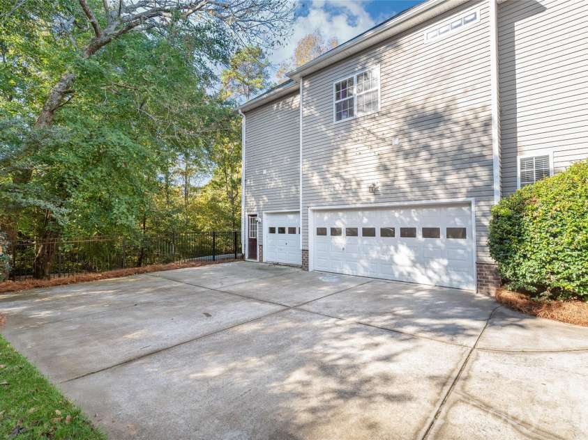 1431 Piper Court, Concord, NC 28025.  MLS# CAR4349971, YatesRealty ID 6250. 