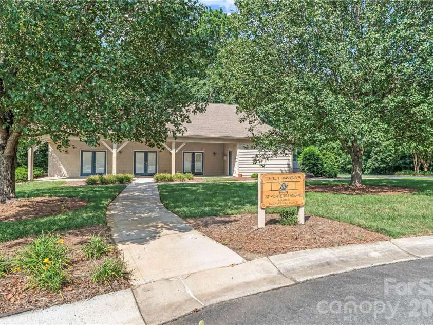 1431 Piper Court, Concord, NC 28025.  MLS# CAR4349971, YatesRealty ID 6250. 