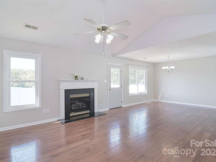 217 Dewars Drive, Rock Hill, SC 29730.  MLS# CAR4188334, YatesRealty ID 6250. 