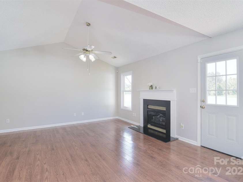 217 Dewars Drive, Rock Hill, SC 29730.  MLS# CAR4188334, YatesRealty ID 6250. 