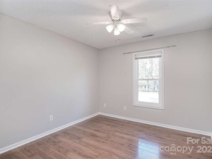 217 Dewars Drive, Rock Hill, SC 29730.  MLS# CAR4188334, YatesRealty ID 6250. 