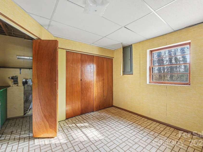 3442 Lester Street, Conover, NC 28613.  MLS# CAR4331167, YatesRealty ID 6251. 