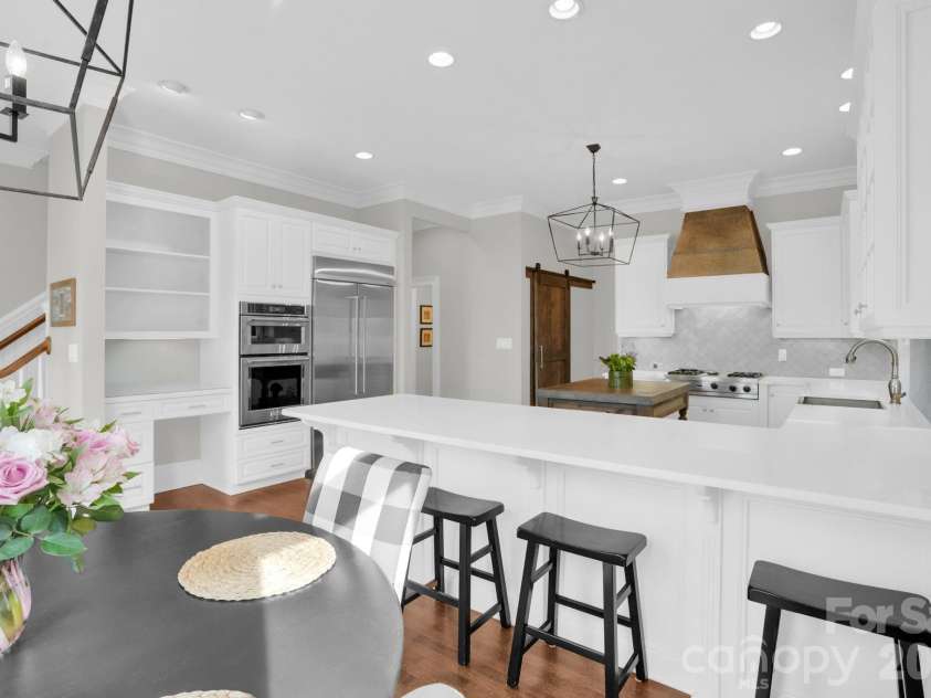 312 Old Hickory Court, Fort Mill, SC 29715.  MLS# CAR4358551, YatesRealty ID 6253. Kitchen