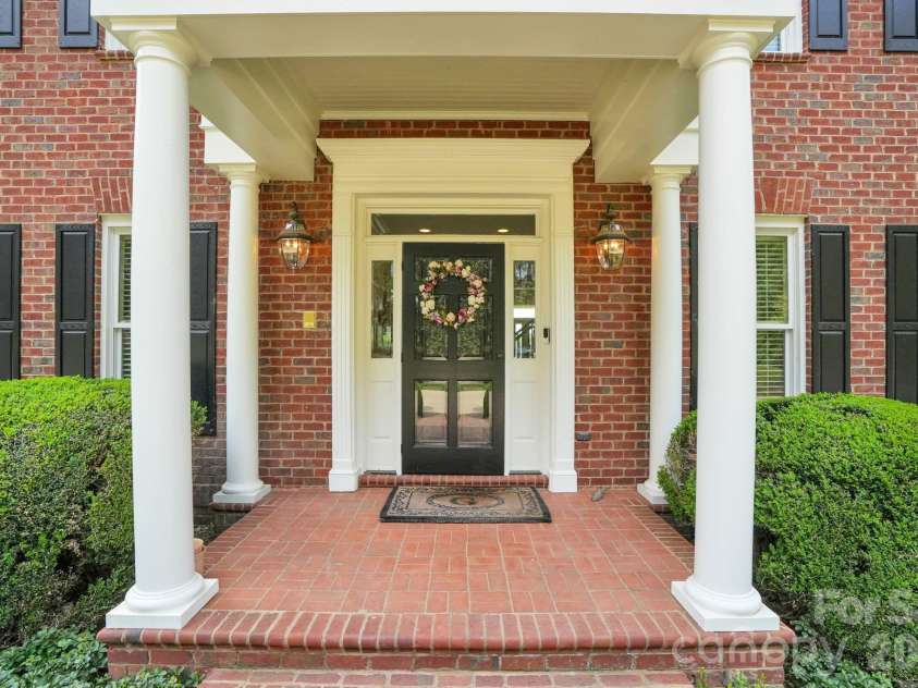 312 Old Hickory Court, Fort Mill, SC 29715.  MLS# CAR4358551, YatesRealty ID 6253. Welcome Home!