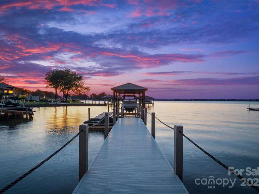 16439 Jetton Road, Cornelius, NC 28031.  MLS# CAR4229113, YatesRealty ID 6254. 