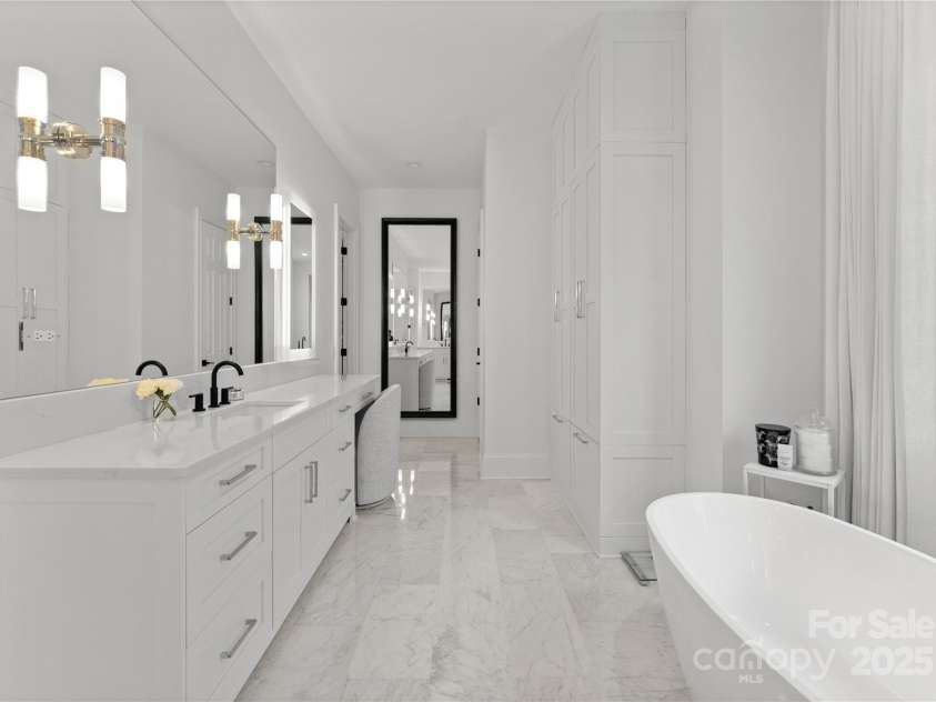 16439 Jetton Road, Cornelius, NC 28031.  MLS# CAR4229113, YatesRealty ID 6254. 