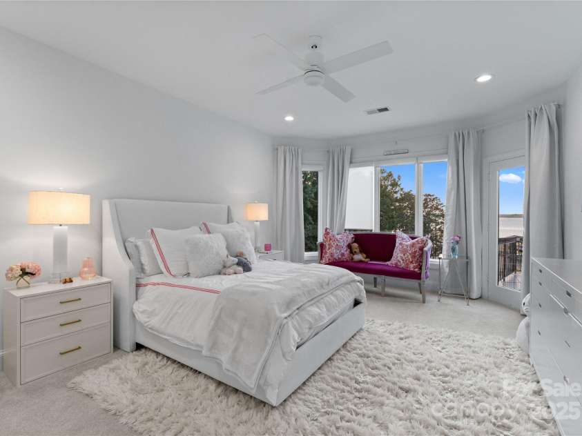 16439 Jetton Road, Cornelius, NC 28031.  MLS# CAR4229113, YatesRealty ID 6254. 