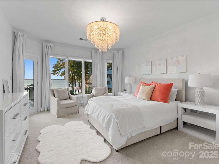 16439 Jetton Road, Cornelius, NC 28031.  MLS# CAR4229113, YatesRealty ID 6254. 