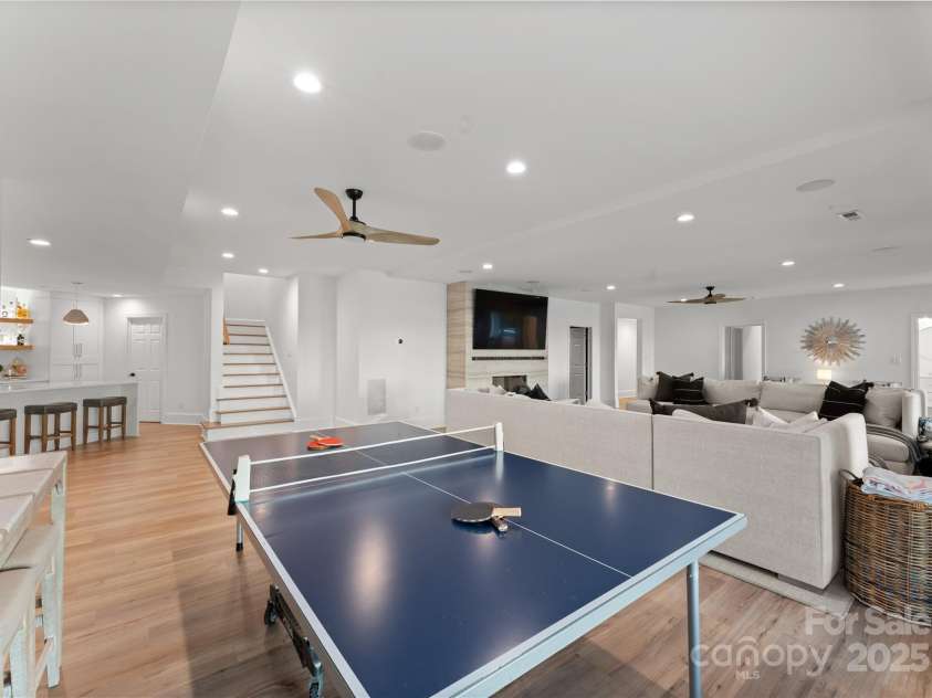 16439 Jetton Road, Cornelius, NC 28031.  MLS# CAR4229113, YatesRealty ID 6254. 