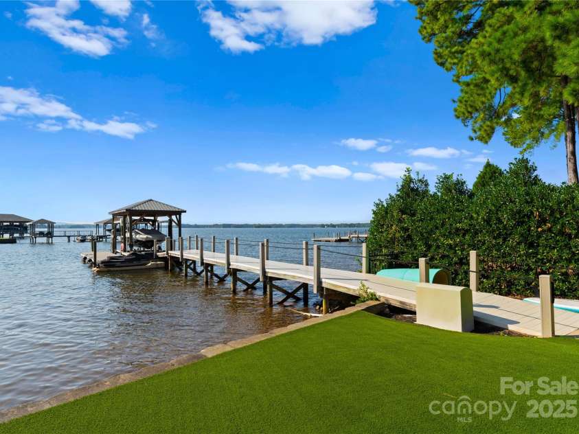 16439 Jetton Road, Cornelius, NC 28031.  MLS# CAR4229113, YatesRealty ID 6254. 