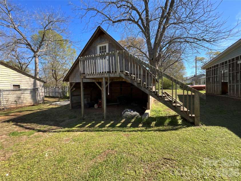 412 Liberty Street, Winnsboro, SC 29180.  MLS# CAR4361461, YatesRealty ID 6255. 
