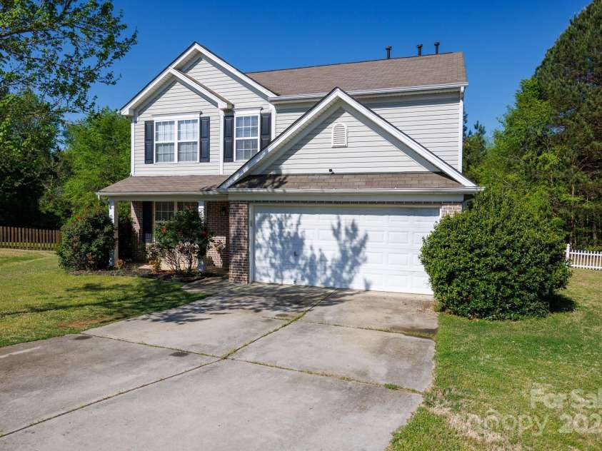 4707 Hannah Drive, Rock Hill, SC 29732.  MLS# CAR4244675, YatesRealty ID 6255. 