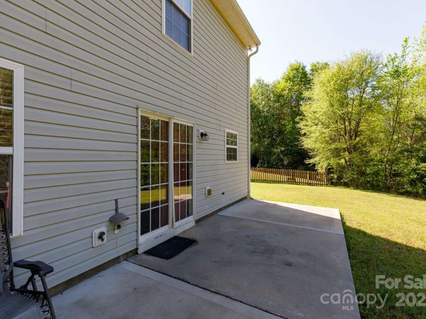4707 Hannah Drive, Rock Hill, SC 29732.  MLS# CAR4244675, YatesRealty ID 6255. 