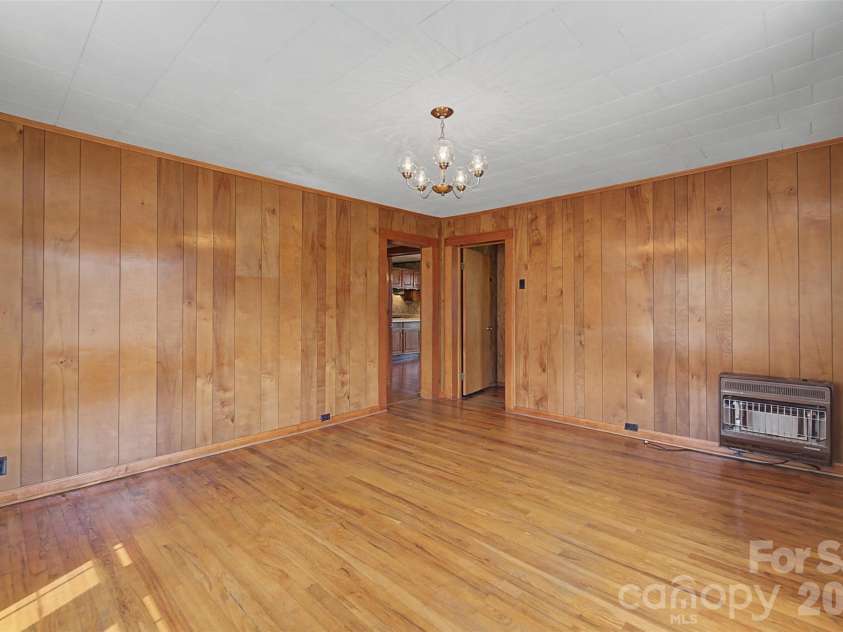 318 Sunrise Park, Sylva, NC 28779.  MLS# CAR4356234, YatesRealty ID 6256. 