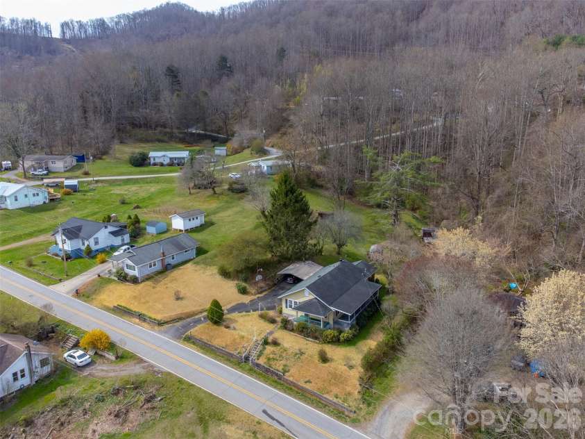 318 Sunrise Park, Sylva, NC 28779.  MLS# CAR4356234, YatesRealty ID 6256. 