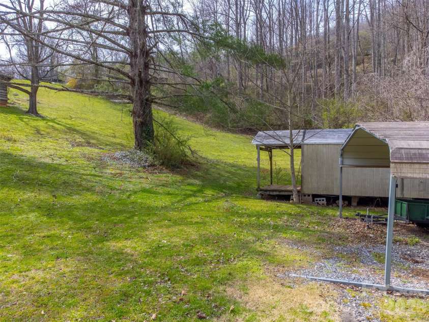 318 Sunrise Park, Sylva, NC 28779.  MLS# CAR4356234, YatesRealty ID 6256. 