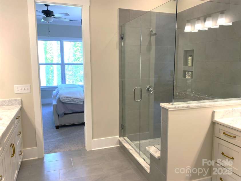 553 Lowrance Avenue, Mooresville, NC 28115.  MLS# CAR4219611, YatesRealty ID 6256. 