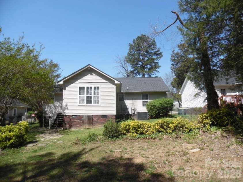 615 Flicker Street, Concord, NC 28027.  MLS# CAR4361978, YatesRealty ID 6257. Exterior Back